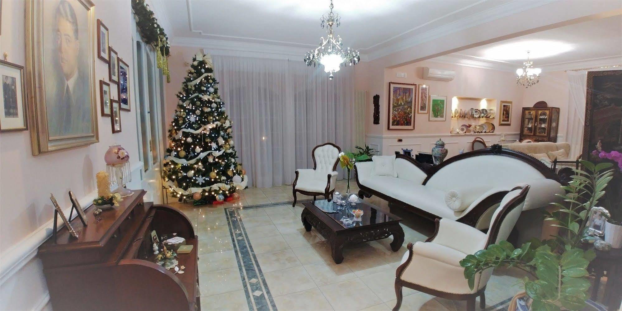 Il Giardino Delle Jacaranda Bed & Breakfast Talsano Luaran gambar